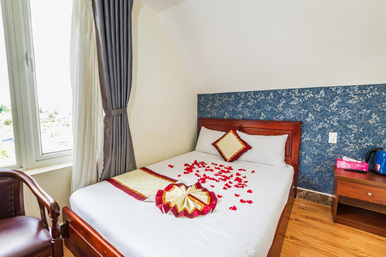 Hd Group Hotel 2 Dalat Luaran gambar